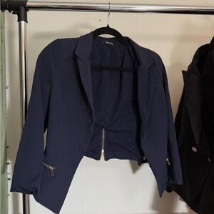 Chic Navy Women's Blazer with Zipper Accents